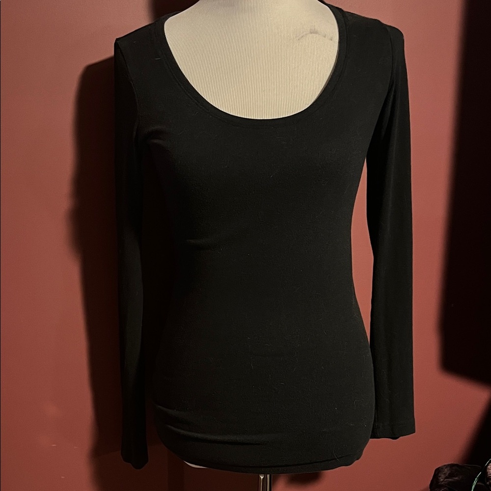 Victoria's Secret Elegant Black Long Sleeve Tee Small